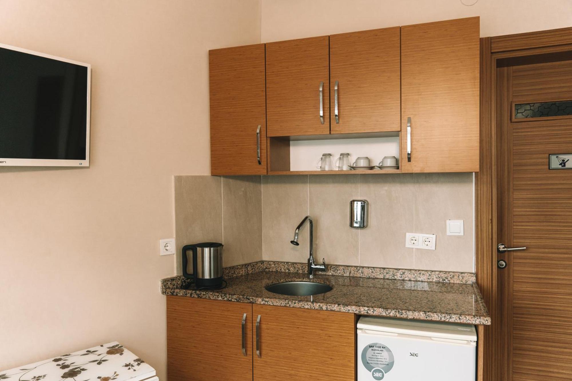 Green Life Apart Hotel Istanbul Bagian luar foto