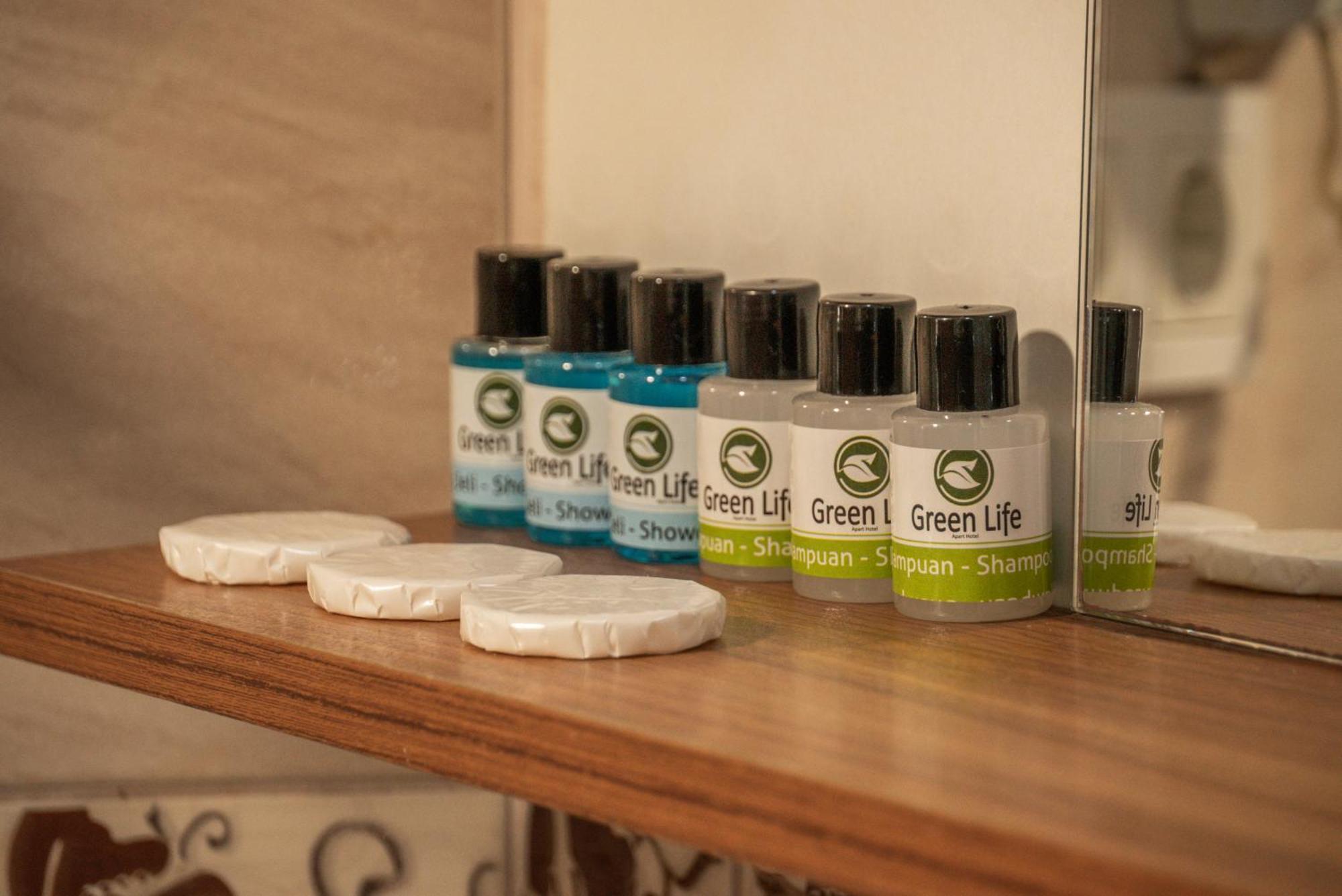 Green Life Apart Hotel Istanbul Bagian luar foto