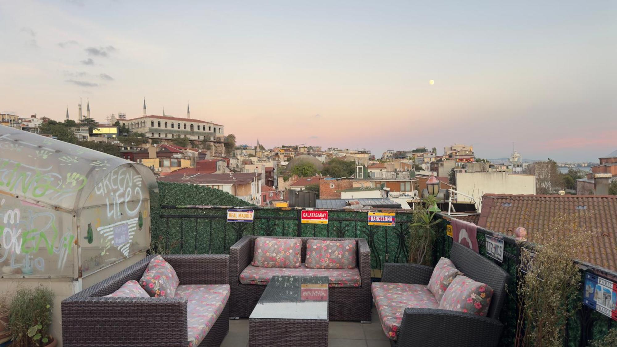 Green Life Apart Hotel Istanbul Bagian luar foto